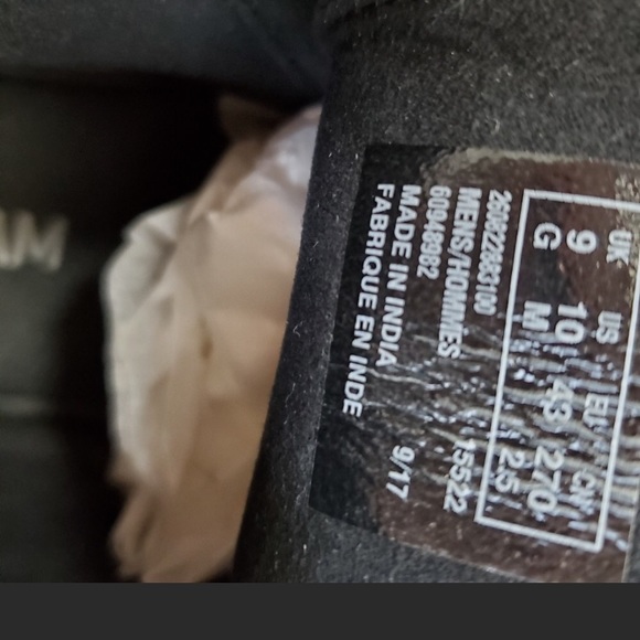Clark’s Black Suede Desert Boot! main image 8